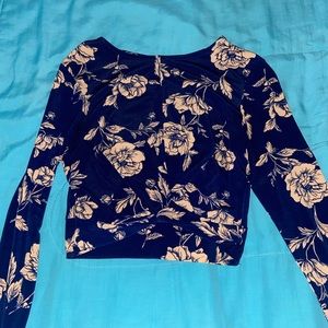blue long sleeve floral top